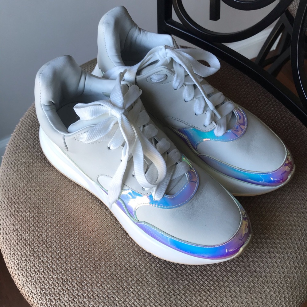 Alexander McQueen iridescent sneakers - Picture 3 of 12